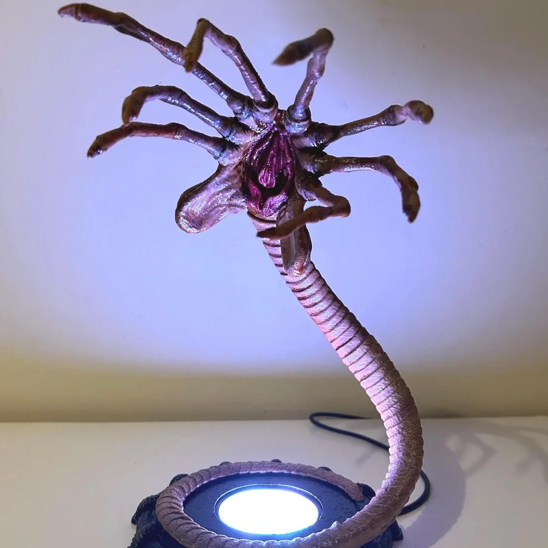 Lighting Decor Items - Lampe Alien Facehugger, veilleuse, décoration de