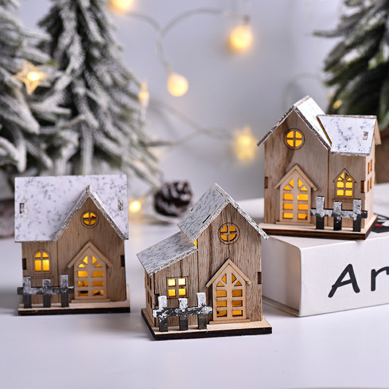 Home Decor Lighting Tree - Maison en bois avec lumière LED