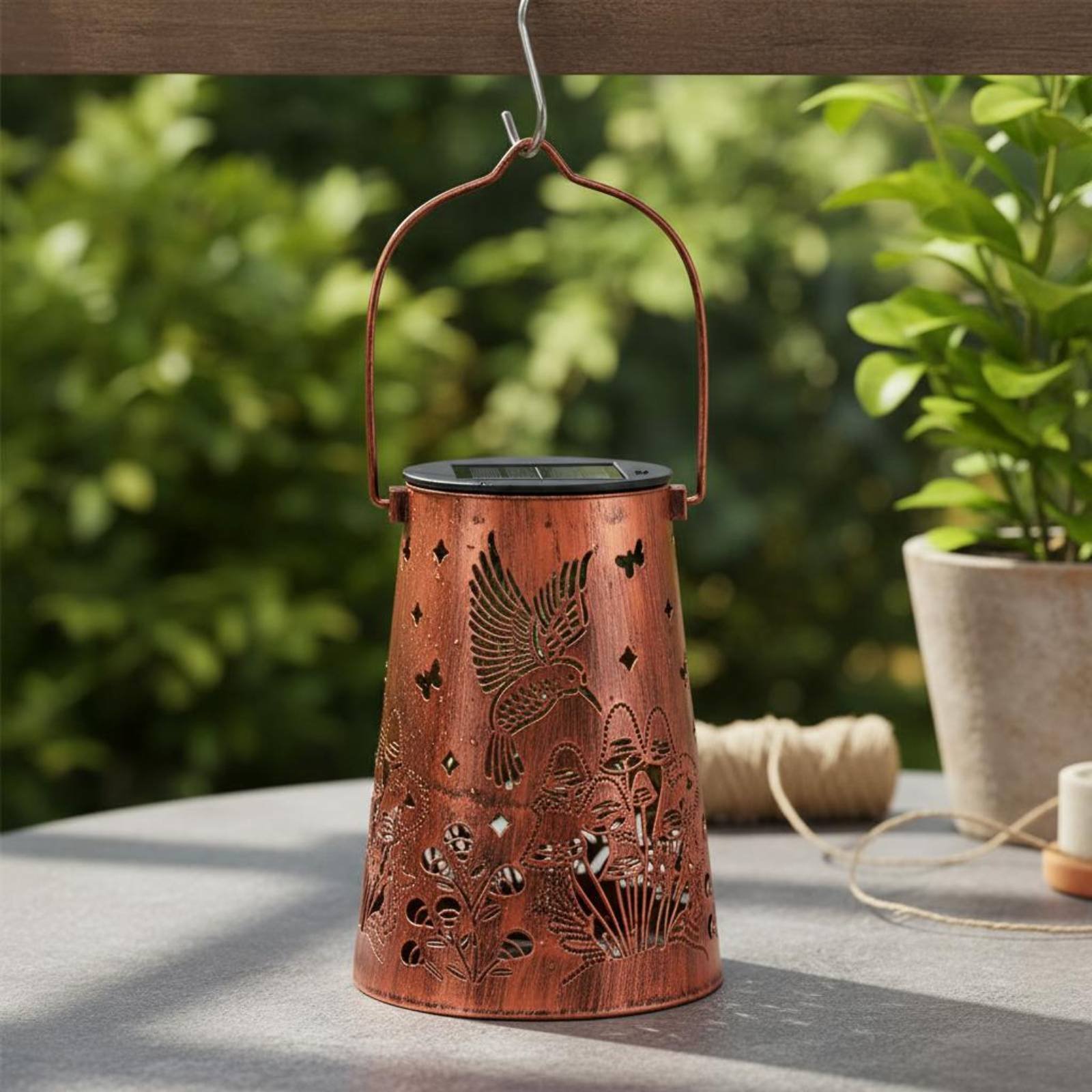 Lanterne de jardin à motif flo - Lighting Design Decor avis et prix