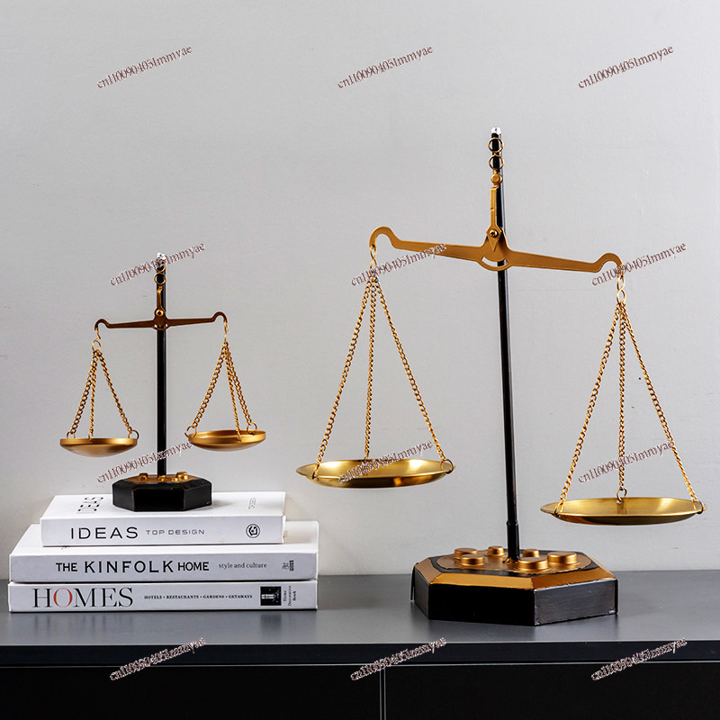 Balance décorative en métal, s - Office Lighting Decor avis et prix